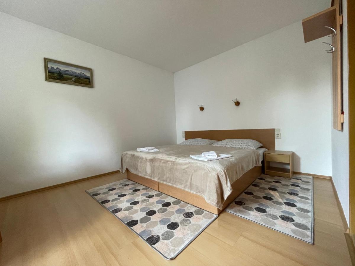 Privat Hotos Apartment Liptovsky Mikulas Luaran gambar